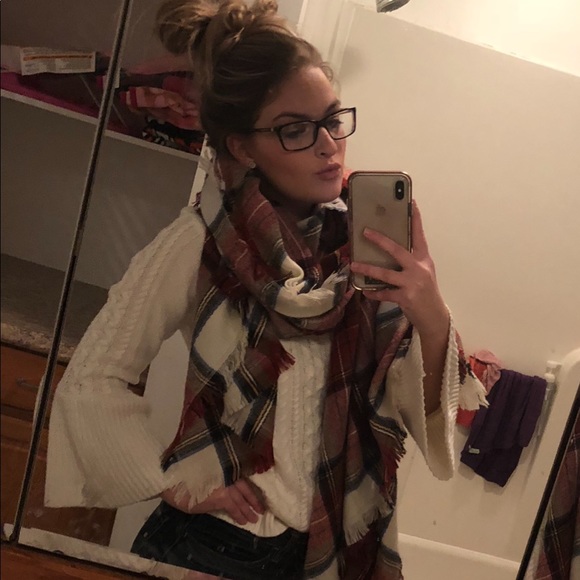 Cream Sweater - Picture 2 of 2